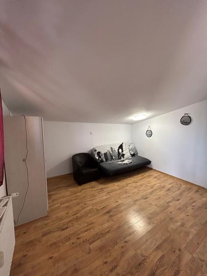 Apartament cu 2 camere decomandat în Stupini