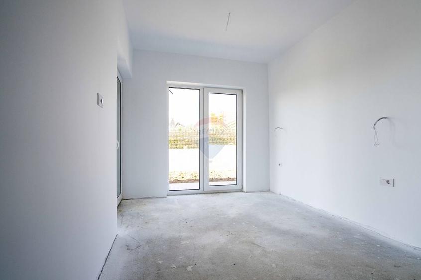 Casă individuală cu 4 camere cu Teren 602 Mp în Dealuri Oradea