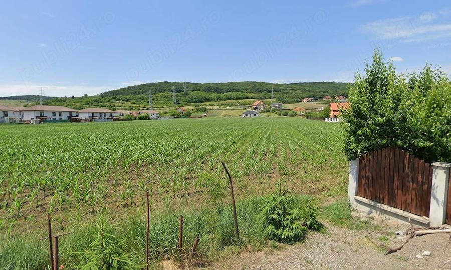 Teren de 1000 mp, în Unirii