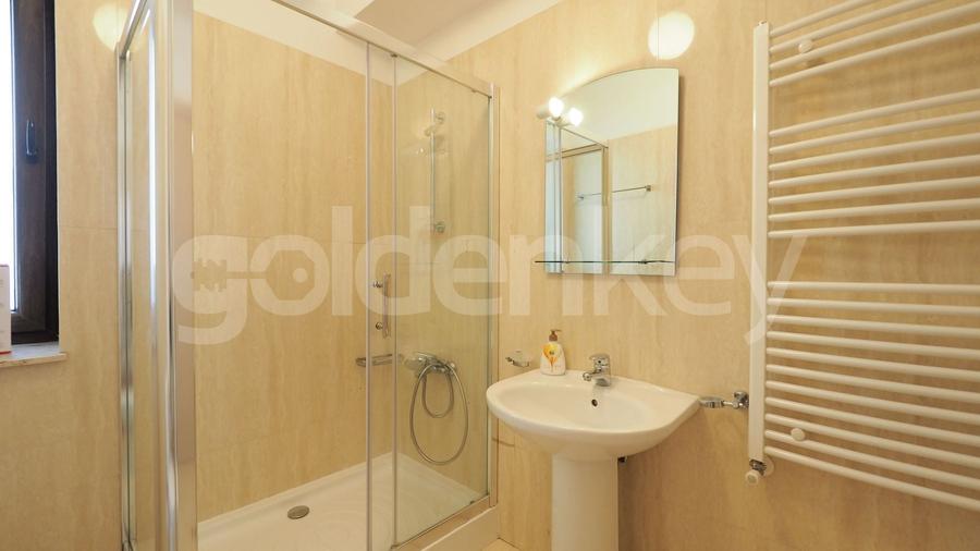 Apartament cu 2 camere semidecomandat, mobilat în Șoseaua Nordului