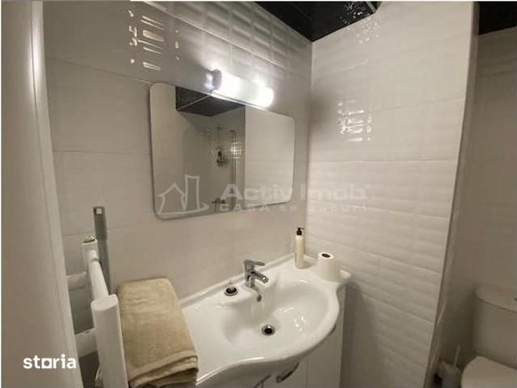 Apartament cu 3 camere în Străulești