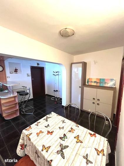 Apartament cu 3 camere decomandat în Ultracentral