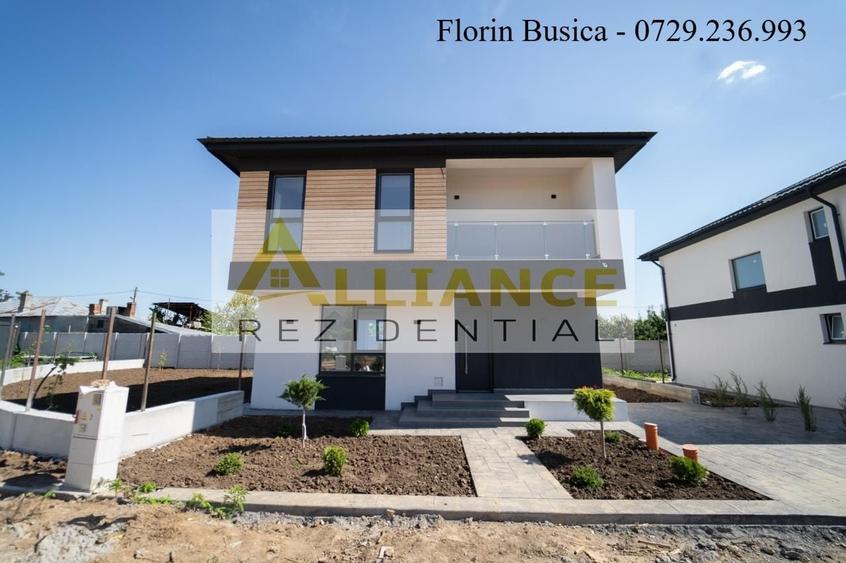 Casă individuală cu 4 camere cu Canalizare în Berceni