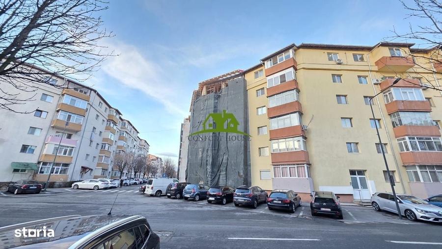 Apartament cu 2 camere decomandat în Cremenari
