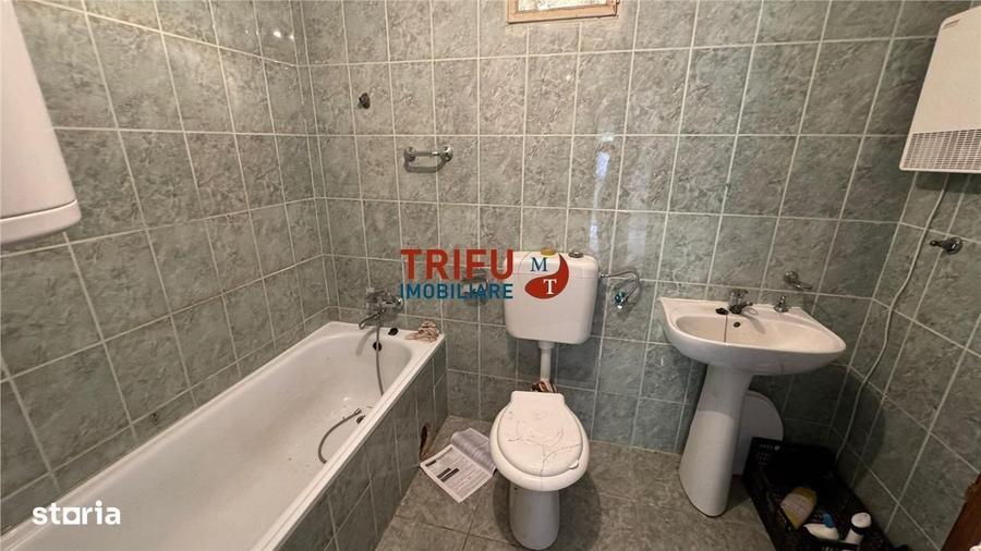 Casă cu 3 camere în Ighiu