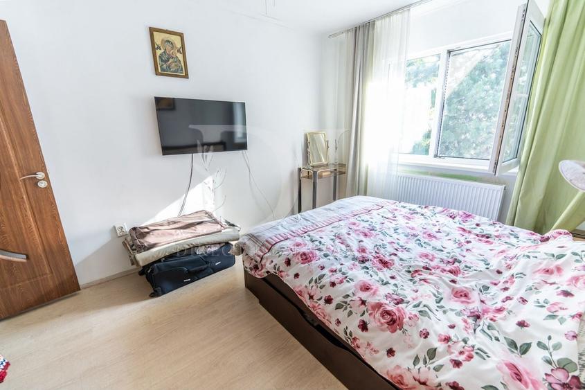 Apartament cu 3 camere semidecomandat, mobilat în Mănăștur