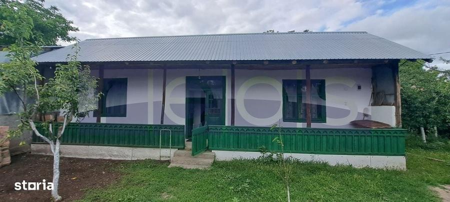 Casă cu 3 camere în Bușca
