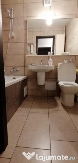 Apartament cu 4 camere decomandat în Militari