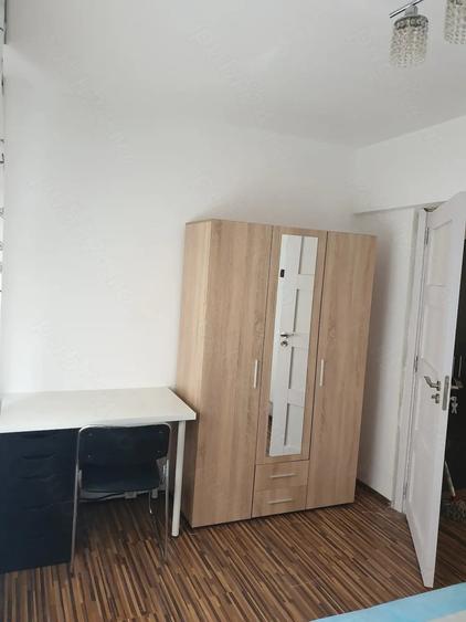 Apartament cu 2 camere semidecomandat în Alexandru Obregia