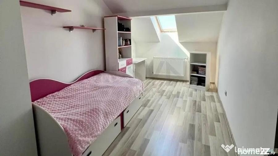 Apartament cu 3 camere decomandat în Colentina