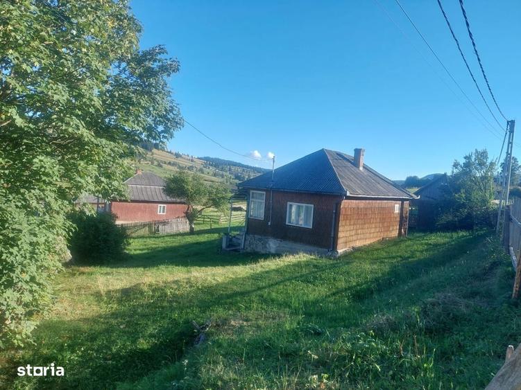 Casă cu 2 camere cu Teren 3585 Mp în Bilbor