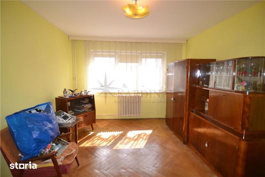 Garsonieră decomandată în Astra