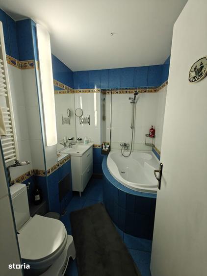 Apartament cu 4 camere, mobilat în Bucium