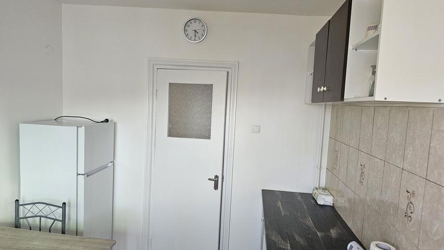 Apartament cu 2 camere decomandat în Radu Negru