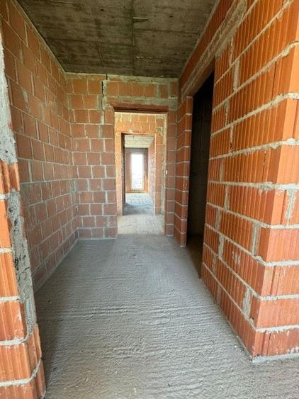 Penthouse cu 7 camere în Aviației