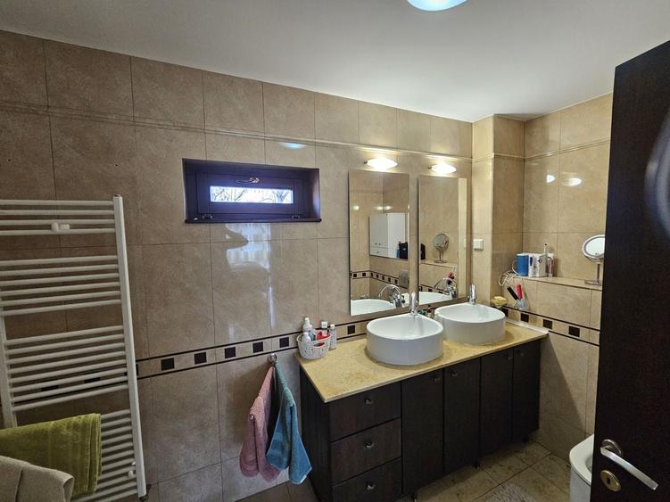 Vilă de Lux Unică în Ploiești | 690 mp Utili | Piscină Interioară - 14