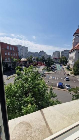 Apartament cu 2 camere decomandat, mobilat în Banu Manta