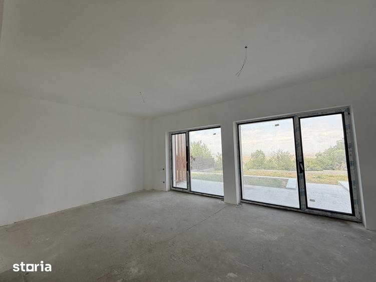 Casă cu 6 camere cu Teren 500 Mp în Feleacu