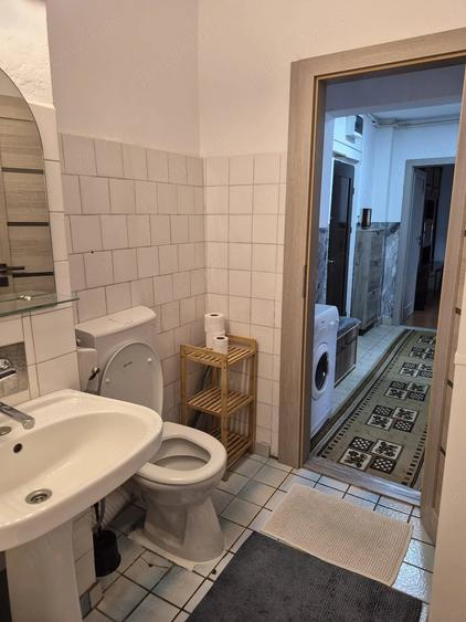Apartament cu 2 camere decomandat în Hipodrom 3