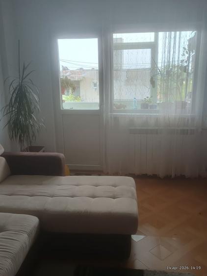Apartament cu 2 camere decomandat în Gura Văii
