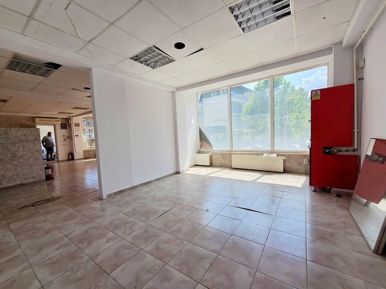 Spațiu comercial, de 104 mp, în Dobroești