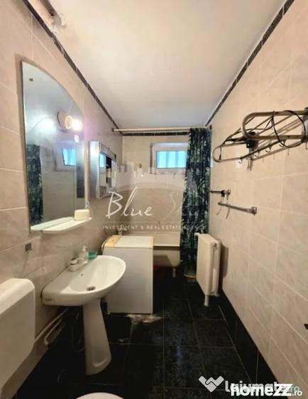 Apartament cu 3 camere semidecomandat în Tăbăcărie