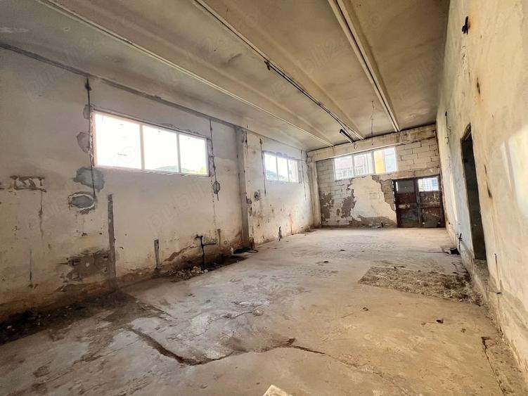 Spațiu comercial, de 280 mp, în Unicat