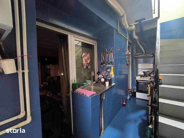 Casă cu 6 camere cu Teren 108 Mp în Tomis I