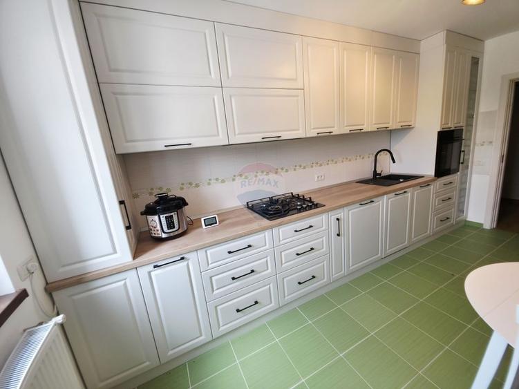 Apartament cu 2 camere decomandat, mobilat în Calea Romanului