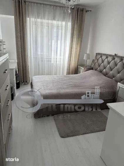Apartament cu 4 camere decomandat în Păcurari