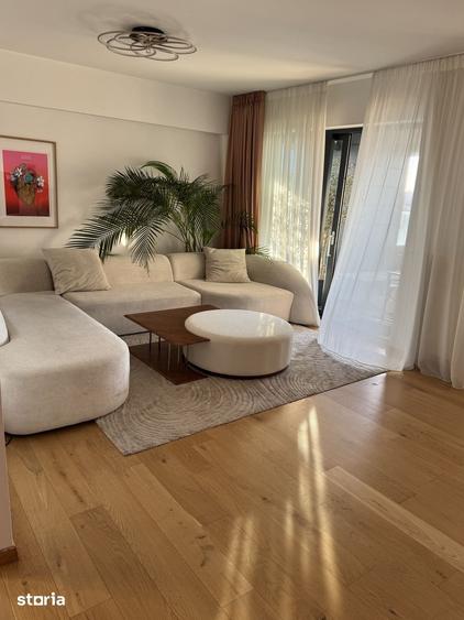 Apartament cu 3 camere în Pipera