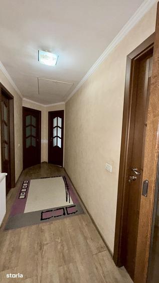 Casă cu 4 camere cu Teren 440 Mp în Vlădești