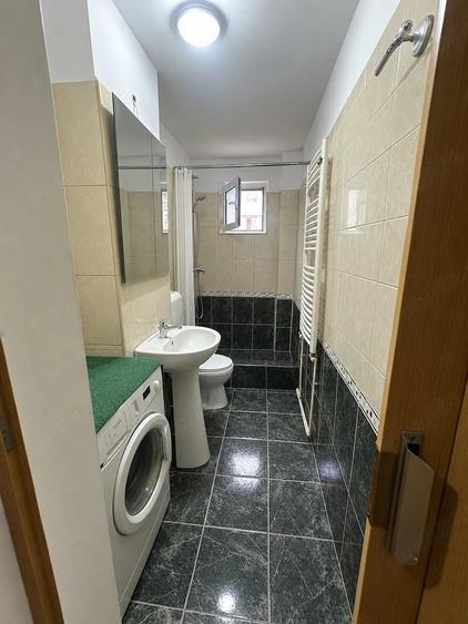Apartament cu 2 camere semidecomandat în Sud