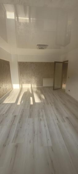 Apartament cu 2 camere decomandat în Cazasu