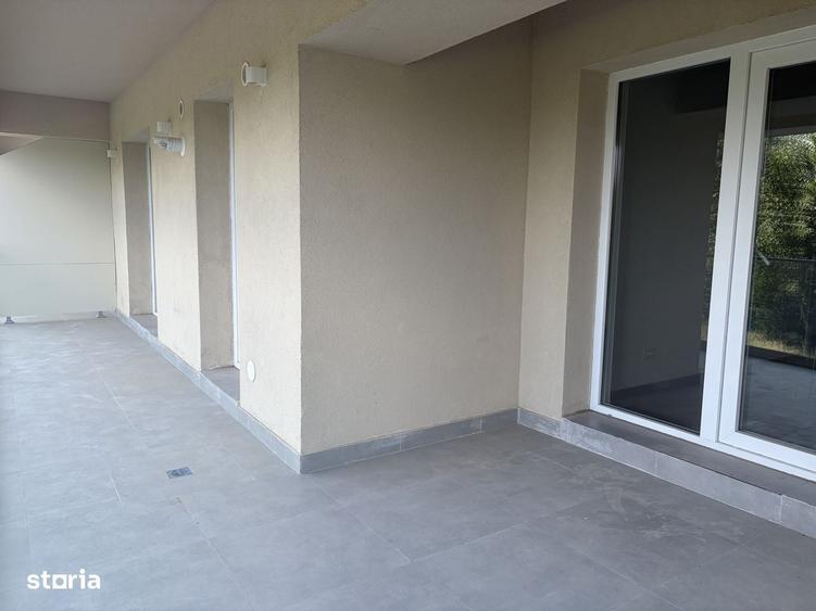Apartament cu 2 camere decomandat în Lacul Morii