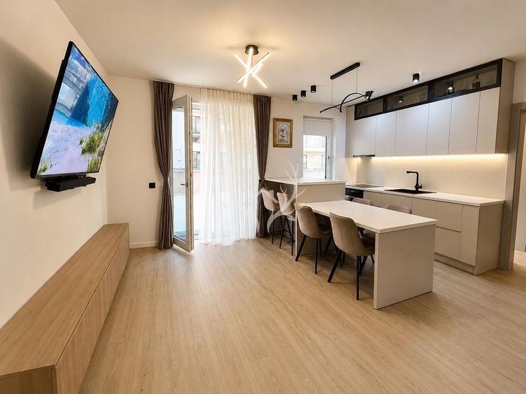 Apartament cu 3 camere si terasa de 82 mp - zona Vivo Floresti - 1