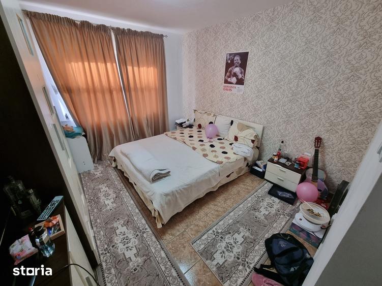 Apartament cu 4 camere în Inel I