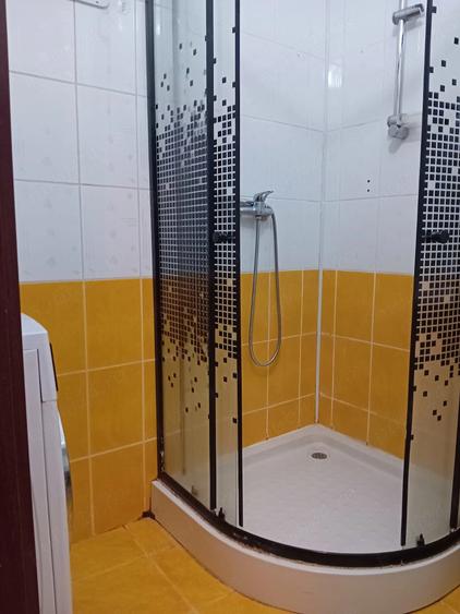 Apartament cu 2 camere nedecomandat în UTA