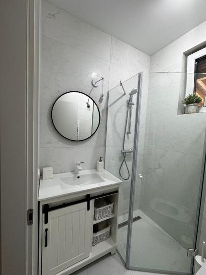 Casă individuală cu 5 camere cu Garaj în Corbeanca