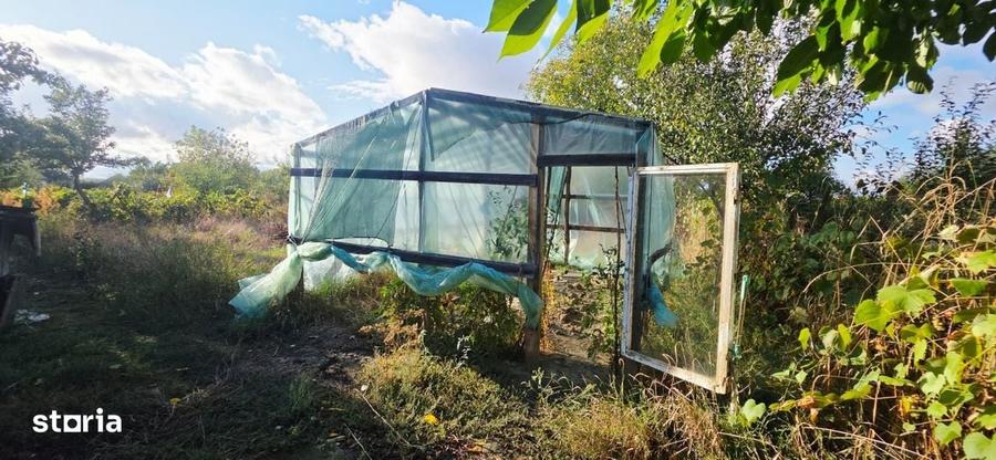 Casă cu 4 camere cu Teren 1370 Mp în Prăjești
