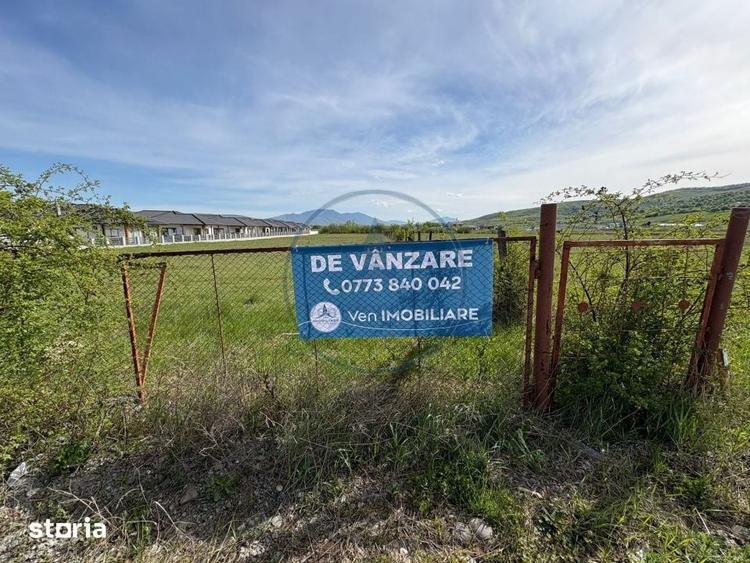 Teren de 5000 mp, în Unirea