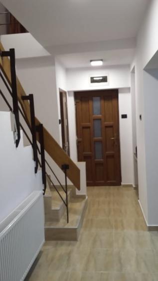 Casă 4 camere, 150 mp utili, teren 120 mp, zonă Centrală - 3