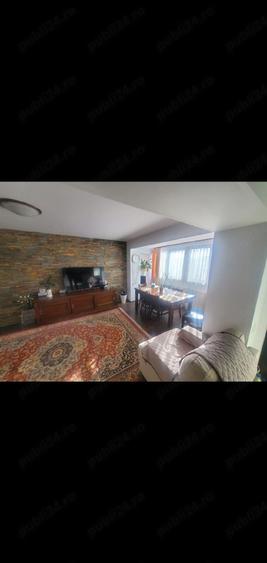Apartament cu 3 camere decomandat în Ultracentral