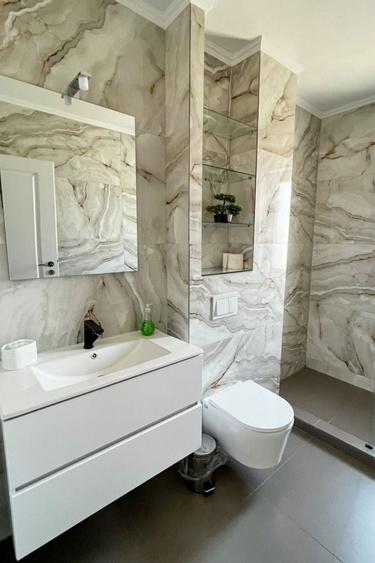 Apartament cu 2 camere decomandat în Borhanci