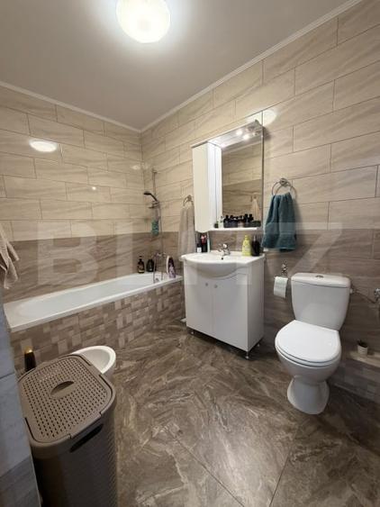 Apartament cu 2 camere semidecomandat, mobilat în Florești