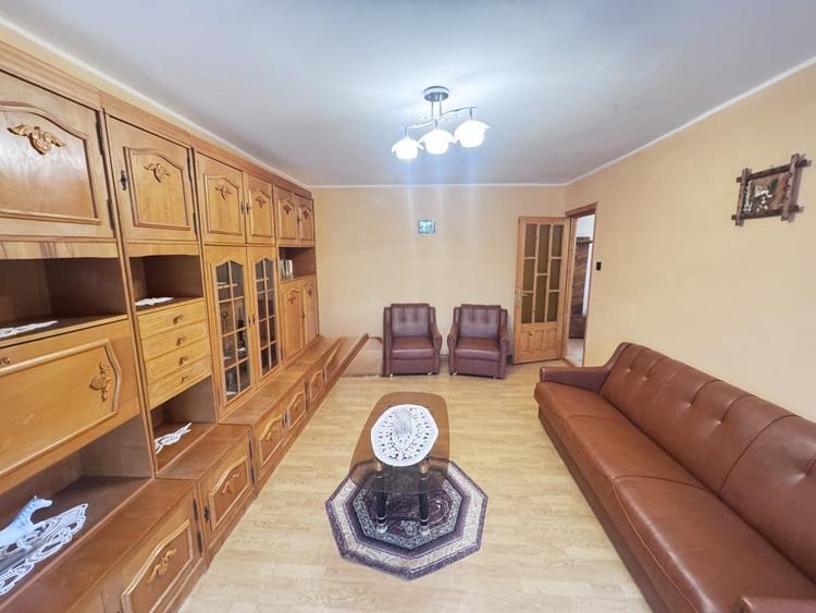 Apartament cu 2 camere decomandat, mobilat în Nord