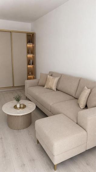 Apartament cu 3 camere decomandat în Cățelu