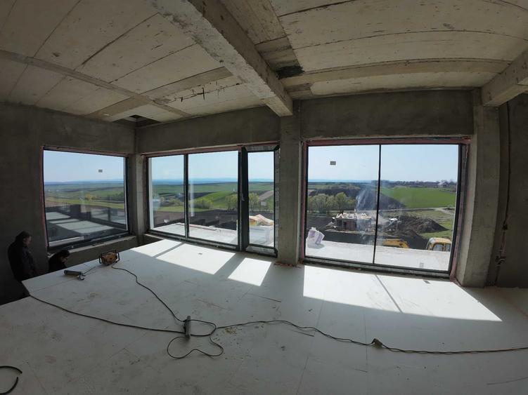 Casă cu 3 camere în Moara