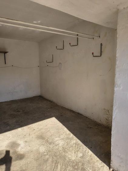 Spațiu comercial, de 20 mp, în Complex Studențesc