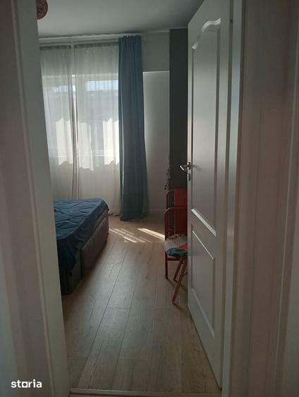 Apartament cu 3 camere, mobilat în Străulești